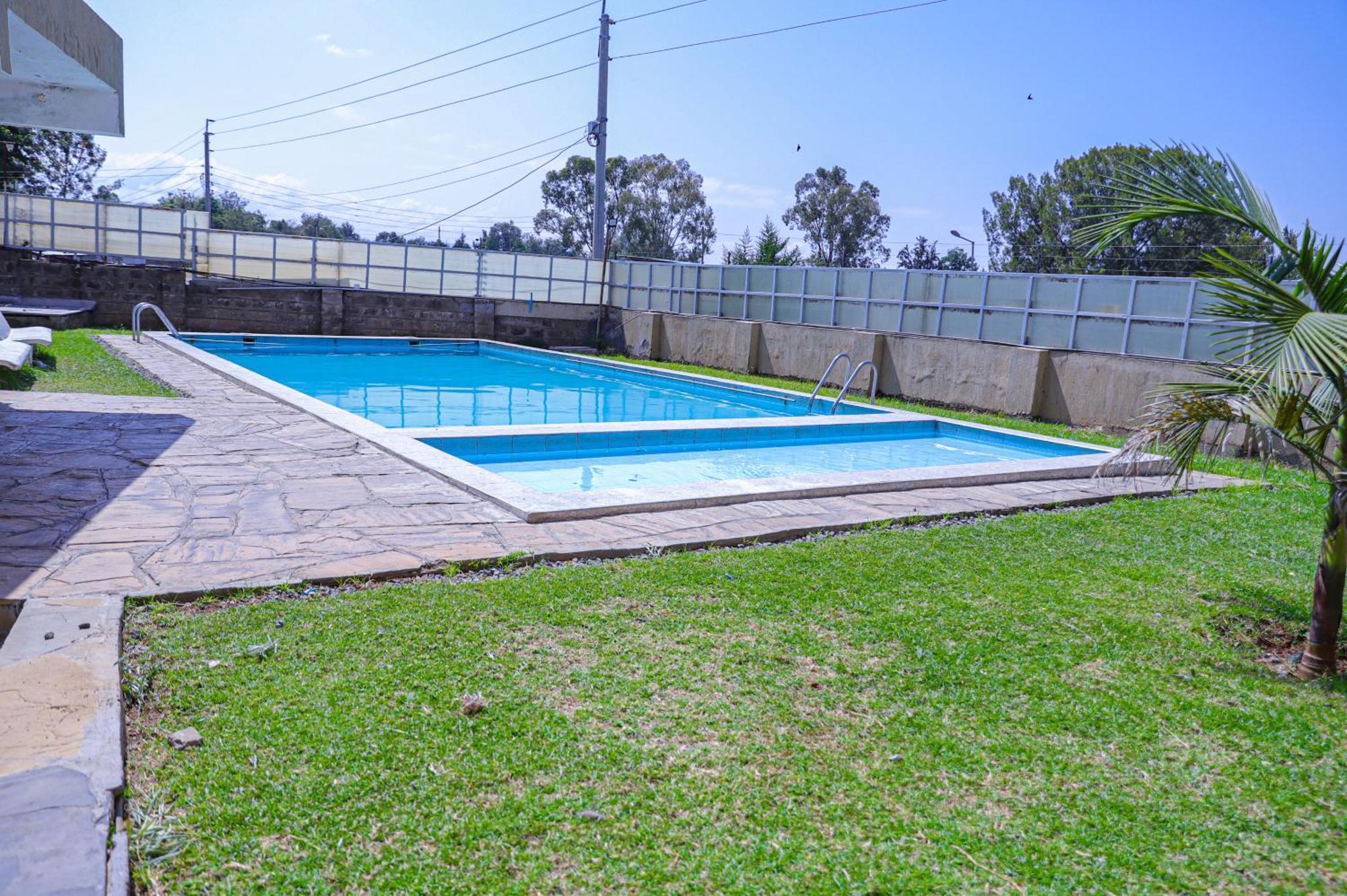 Milimani Apartment Nakuru Comfy Homestays Exterior photo